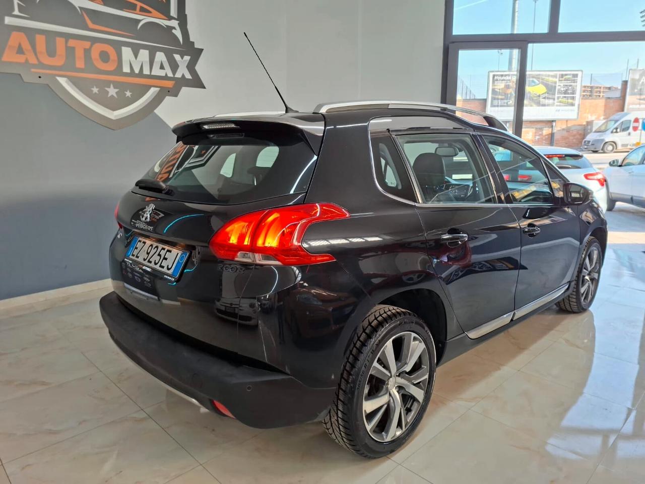 2015 Peugeot 2008 1.6 BlueHDi 100cv Black Matt