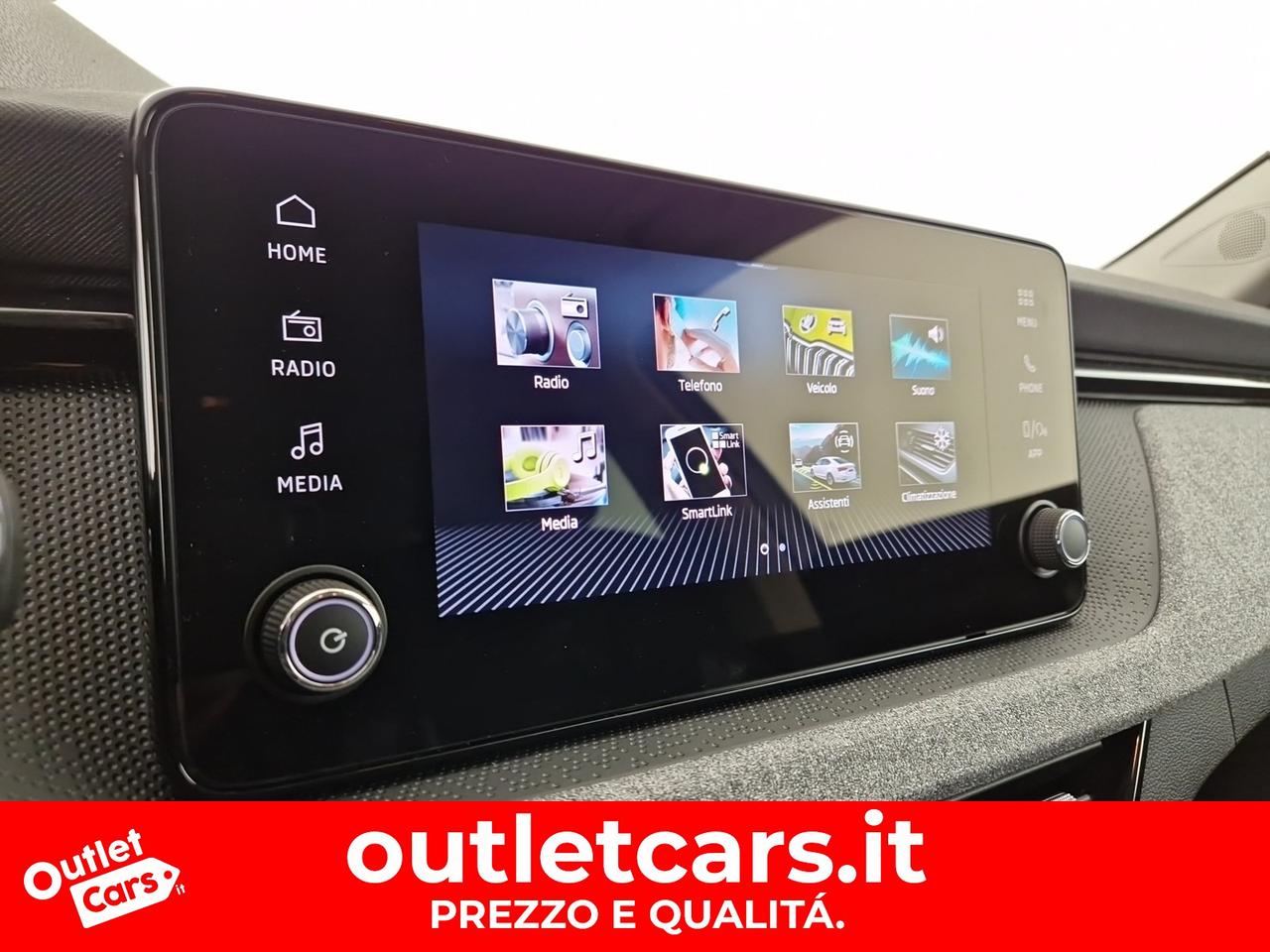Skoda Kamiq 1.0 tsi black dots 115cv