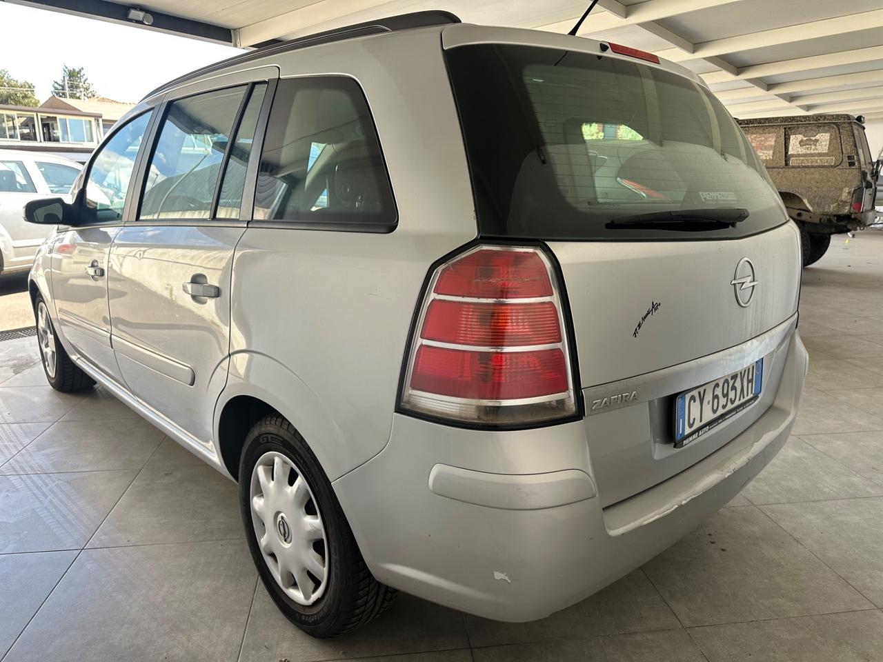 Opel Zafira 1.6 16V Twinport Cosmo