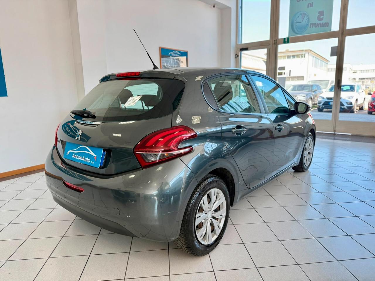 Peugeot 208 1.6D Allure OK PER NEOPATENTATI 2017