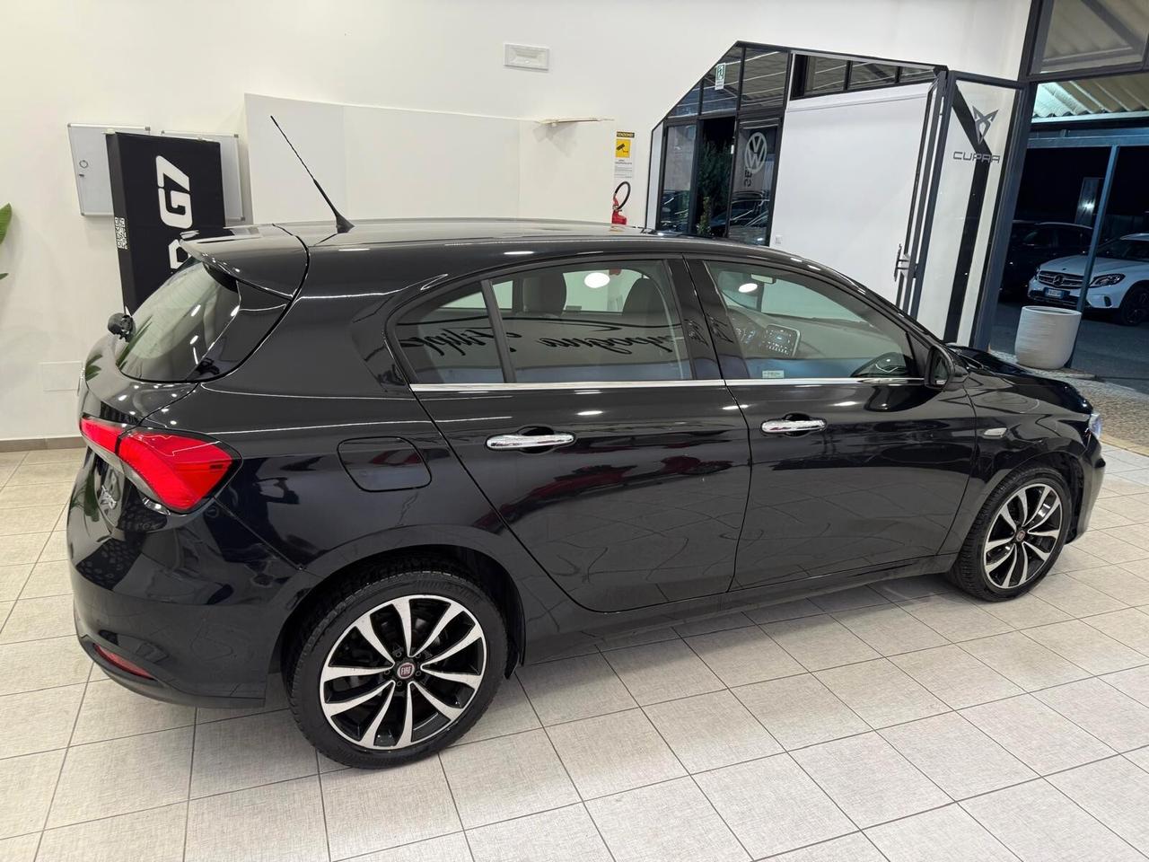 Fiat Tipo 1.6 Mjt S&S DCT Lounge 2017