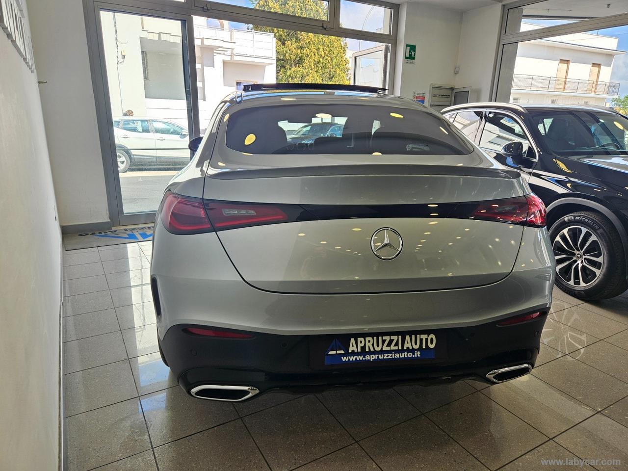 MERCEDES-BENZ GLC 220 d 4Matic Coupé AMG Line PREMIUM Plus