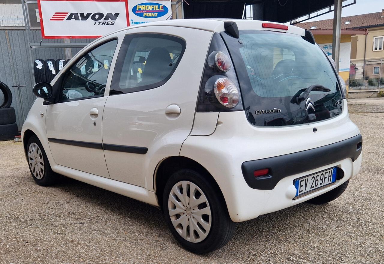 Citroen C1 benzina 5 porte neopatentati