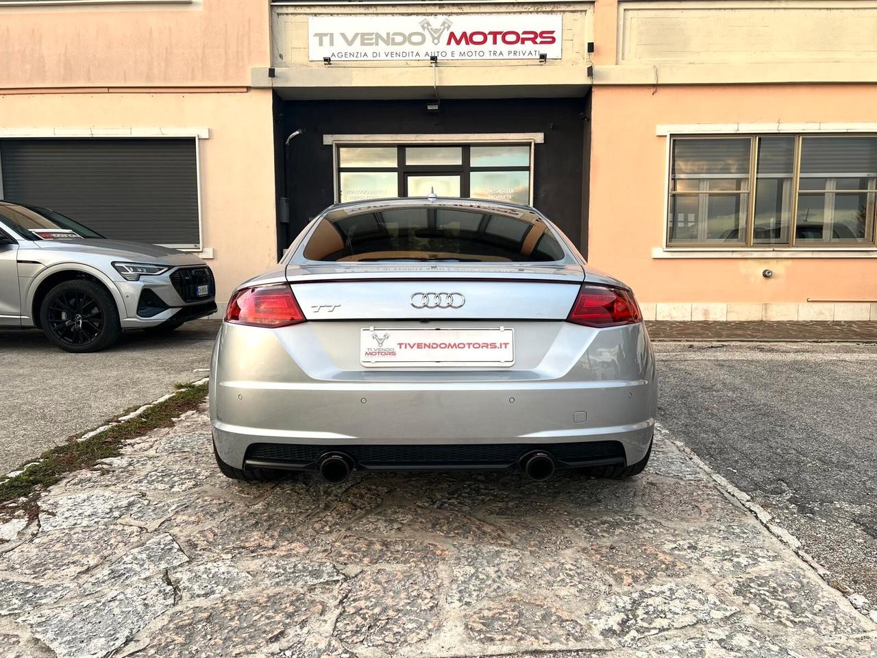 Audi TT Coupé 2.0 TFSI S tronic Sline AKRAPOVIC