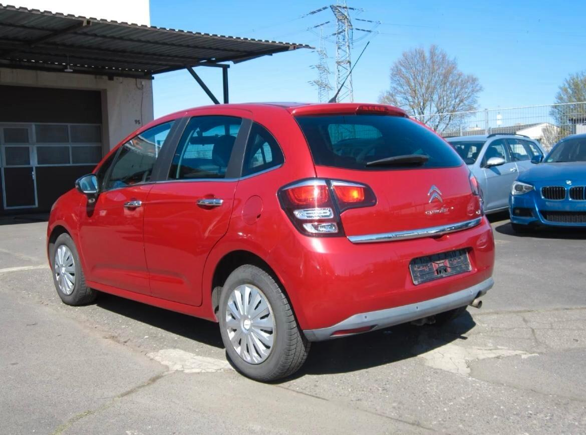 Citroen C3 1.0 VTi 68 Attraction OK neo patentati