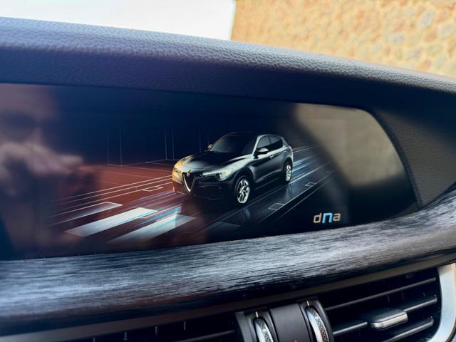 ALFA ROMEO Stelvio 160CV 19'' BLACK 5 FORI+TOTAL BLACK