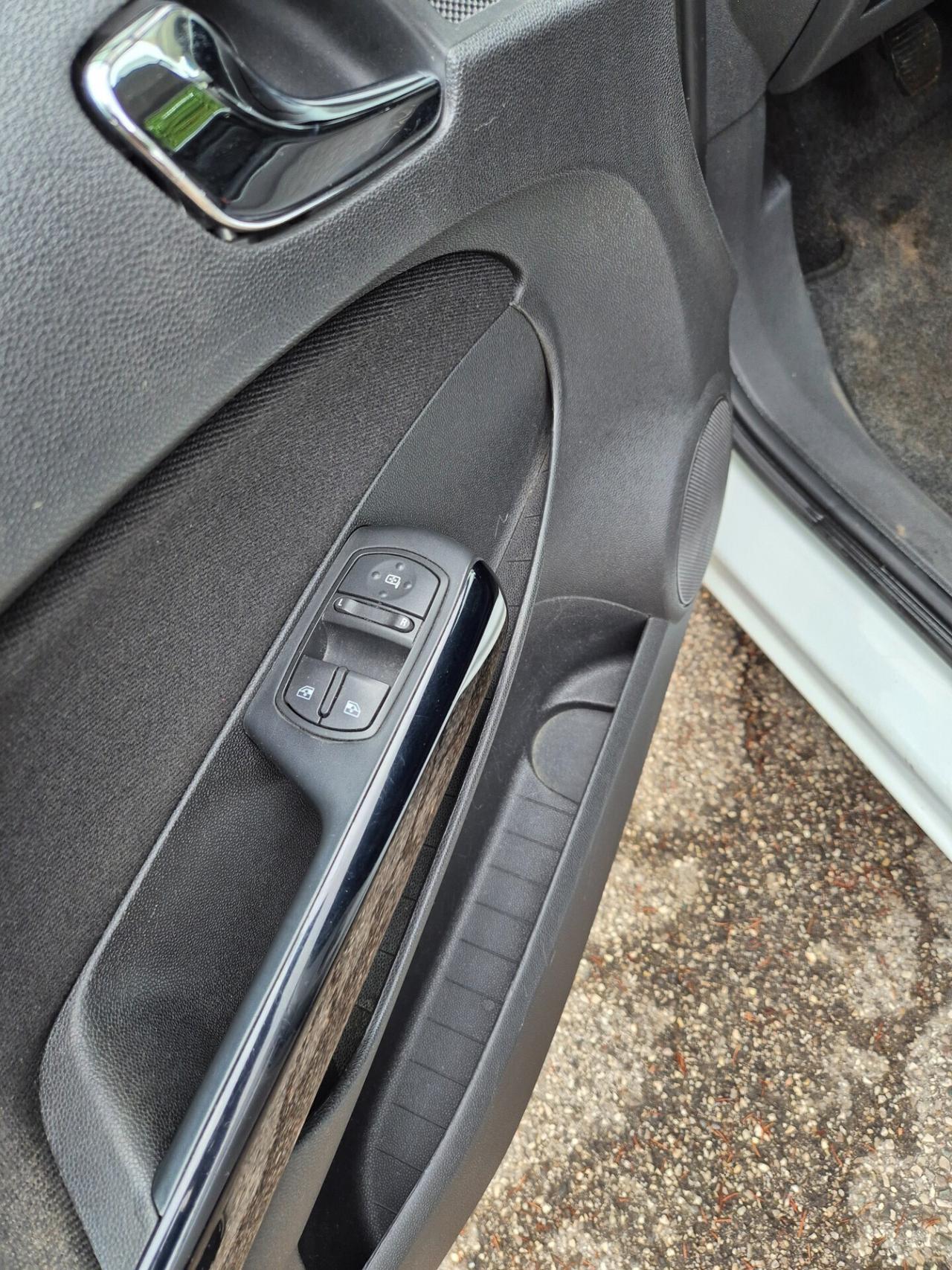 Opel Corsa 1.3 CDTI 95CV F.AP. 5 porte Sport