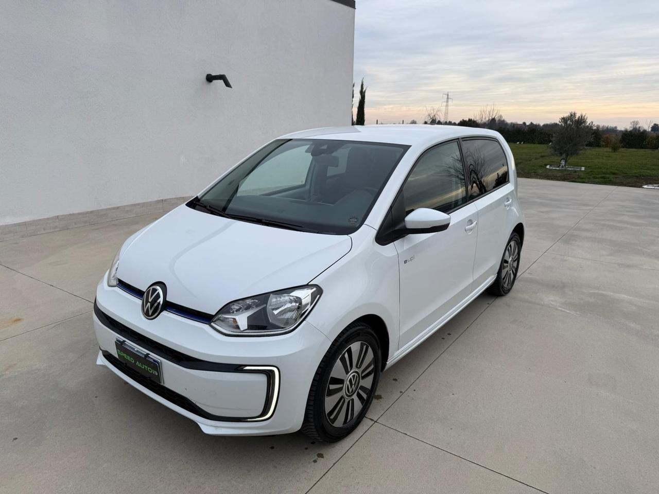 Volkswagen up! e-up! 82 CV