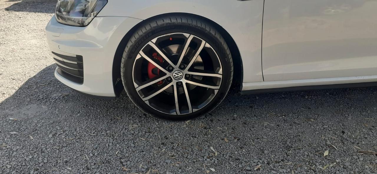 Volkswagen Golf GTD 2015 - 2.0 TDI Lb automobili