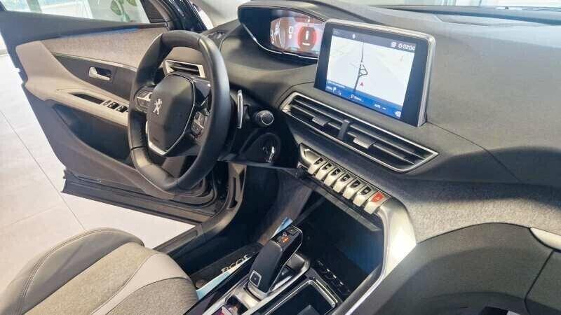 Peugeot 3008 BlueHDi 130 CV S&S EAT8 Allure