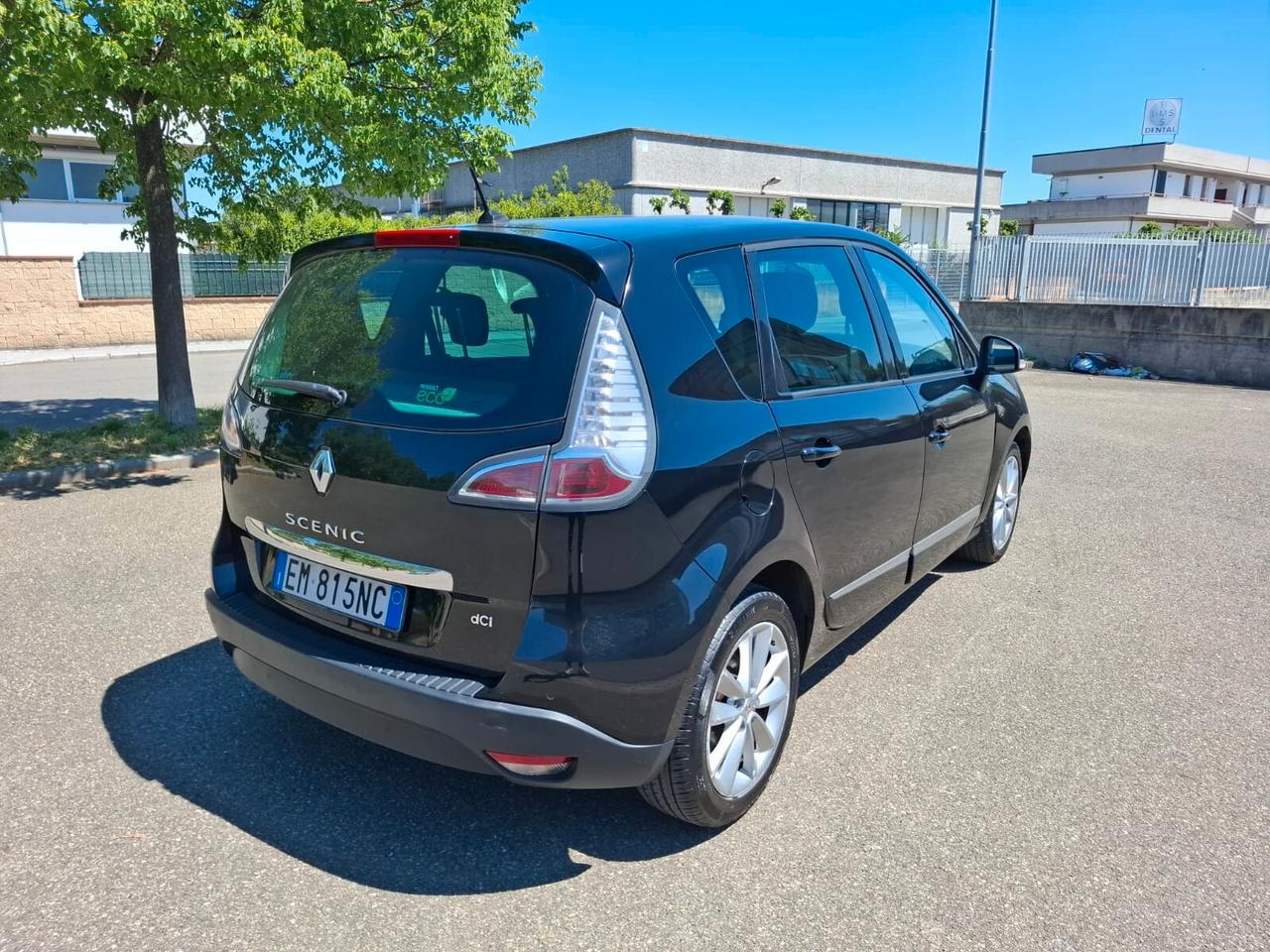 Renault Scenic 1.5 dCi del 2012 SOLO 96.000 KM