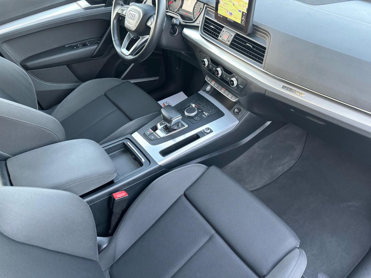AUDI Q5 2.0 TDI 190cv Quattro Sport-Led Navi 18