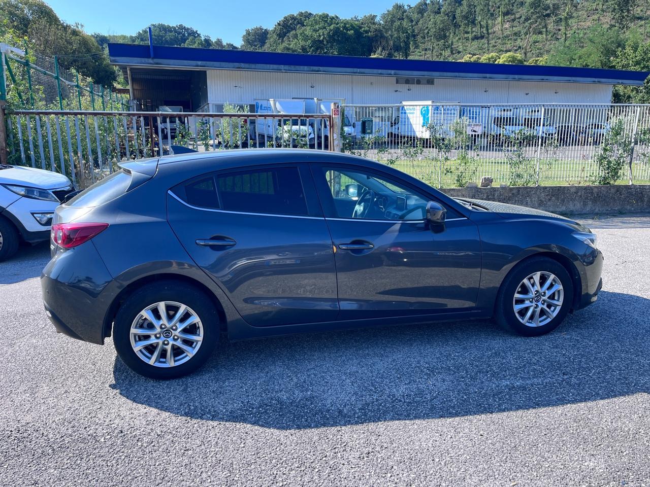 Mazda 3 Mazda3 1.5 Skyactiv-D Evolve