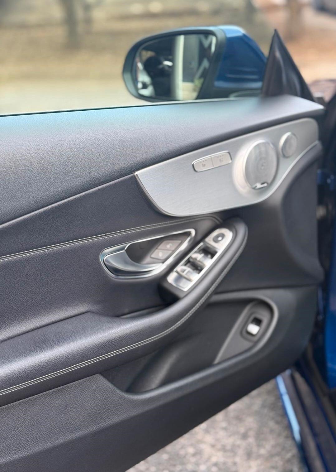 Mercedes-benz C 220 d Cabrio AMG Premium
