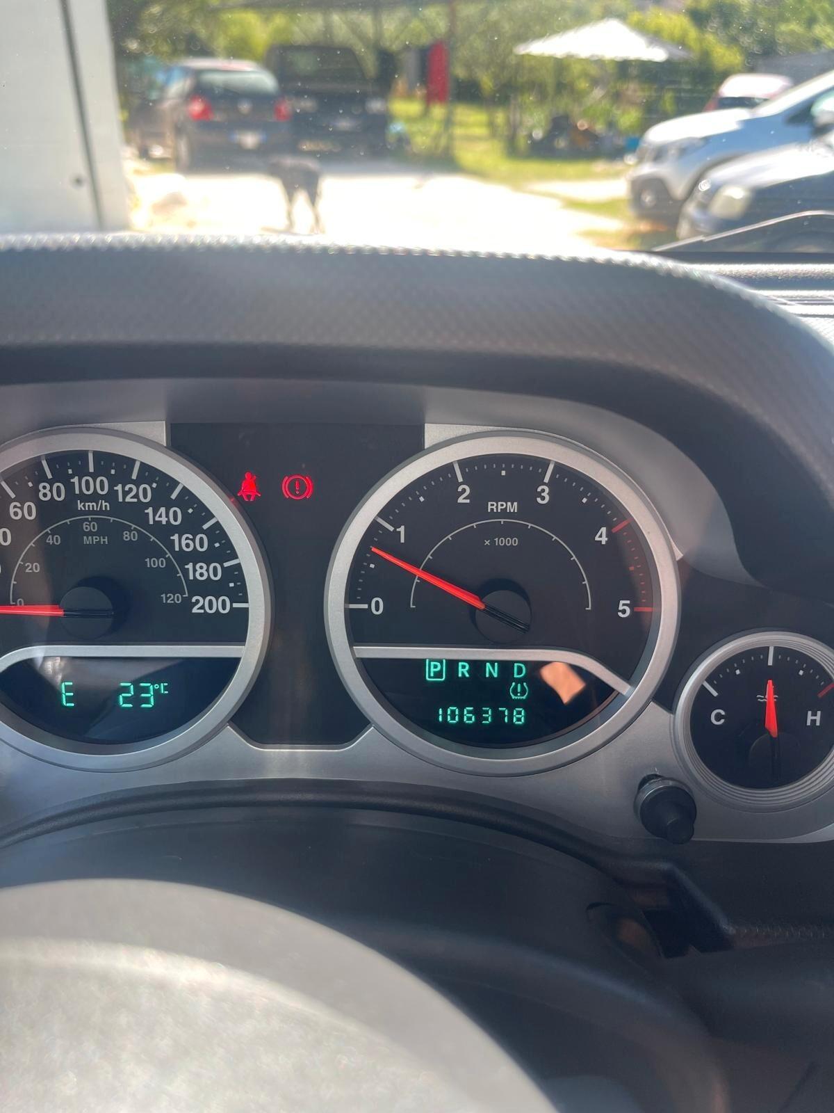 Jeep Wrangler 2.8 CRD DPF Sahara Auto