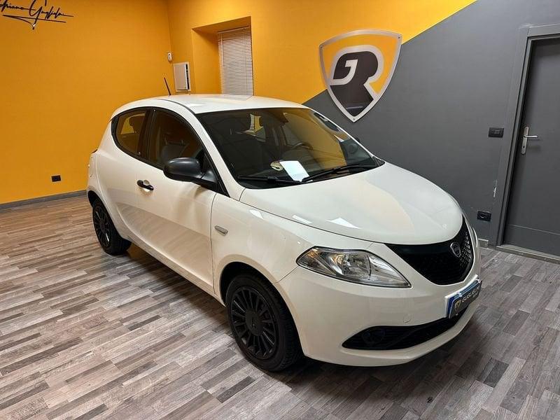 Lancia Ypsilon Ypsilon 1.2 69 CV Black and Noir PREZZO VERO