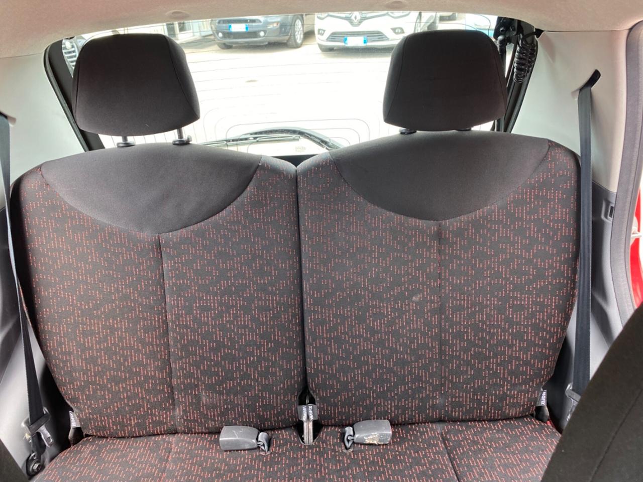 Peugeot 107 1.0 68CV 5p. Sweet Years