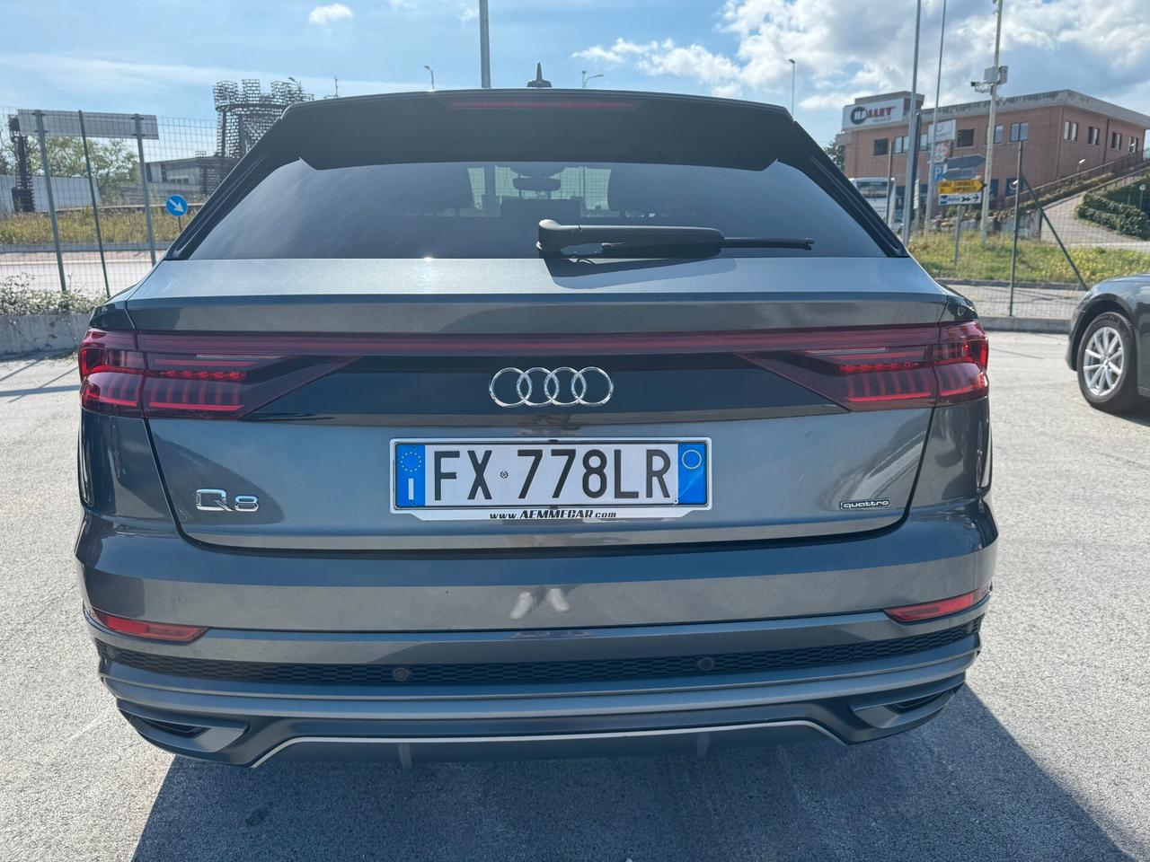 Audi Q8 50 TDI 286 CV quattro tiptronic S-LINE