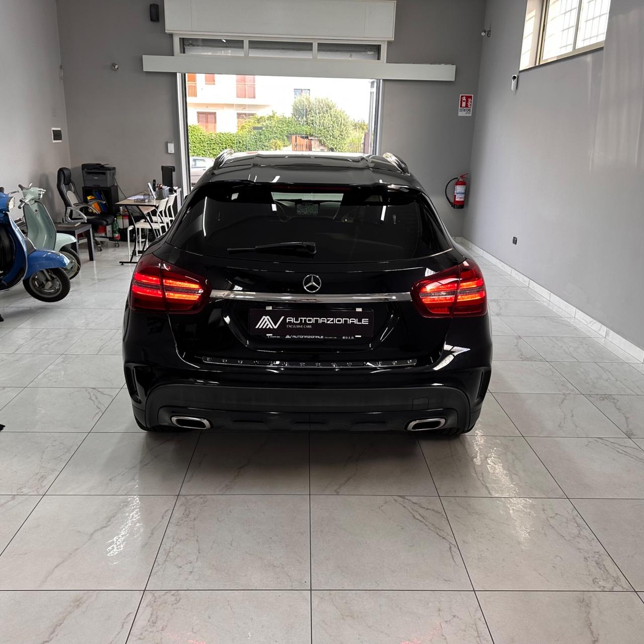 Mercedes-benz GLA 220 d AMG PREMIUM Night Edition