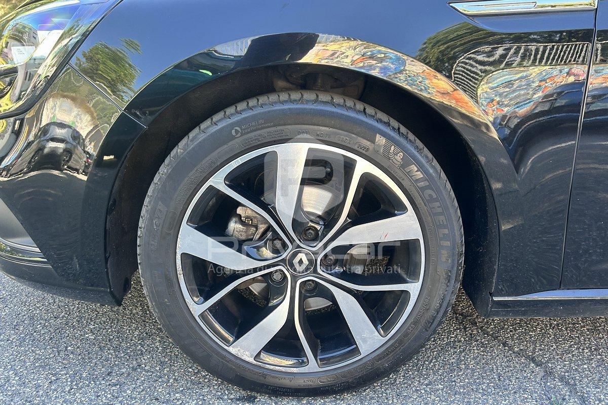 RENAULT Mégane Sporter TCe 140 CV FAP Duel2