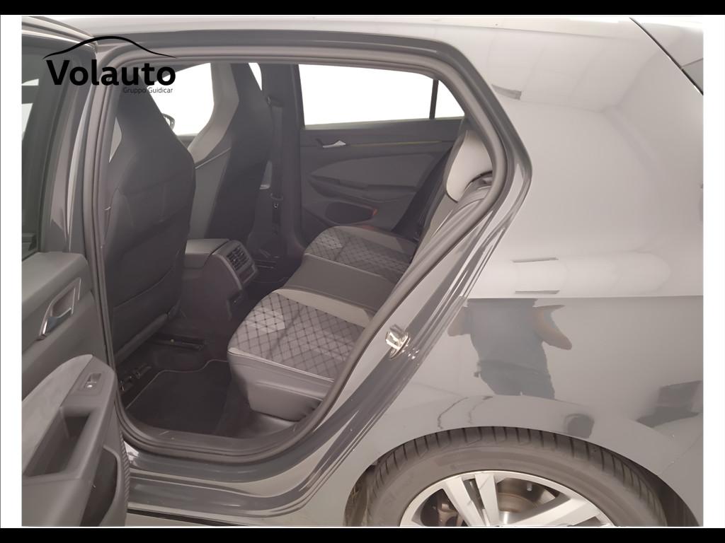VOLKSWAGEN Golf VIII 2020 - Golf 1.5 tsi evo R-Line 150cv