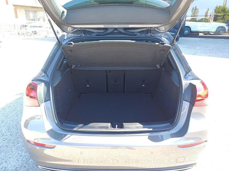Mercedes-Benz Classe A A 180 d Progressive Advanced Plus auto