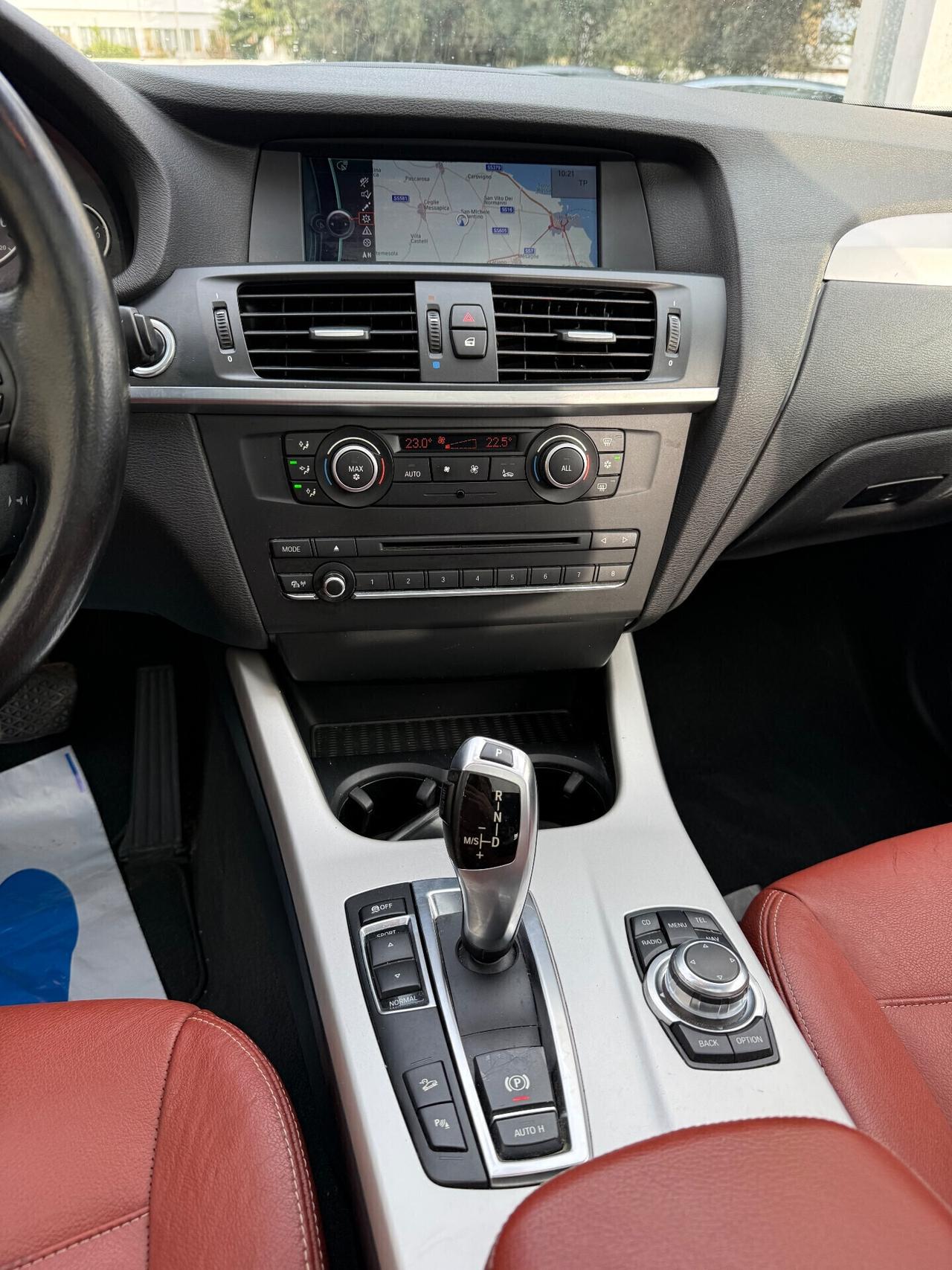 Bmw X3 xDrive 30d,TETTO PANORAMICO APRIBILE,pelle Bordeaux,Xeno+Led,Bluetooth,ecc.