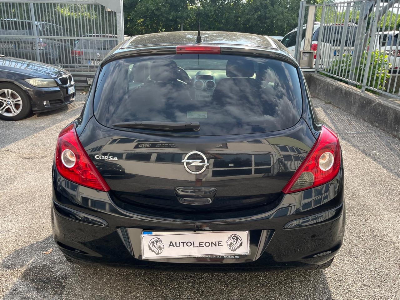 Opel Corsa 1.2 3 porte CATENA FATTA - OK NEOPATENTI