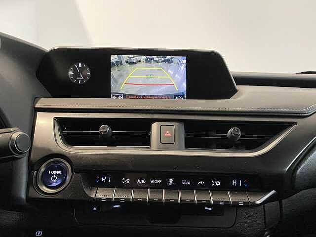 Lexus UX 250h Hybrid 4WD Premium 250H
