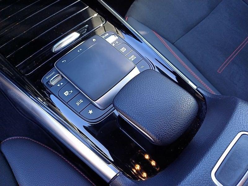 Mercedes-Benz GLA 180 d Premium auto