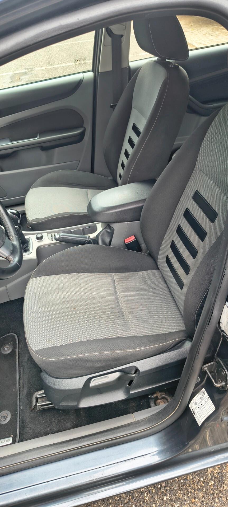 Ford Focus 1.6 TDCi (110CV) SW Tit. DPF