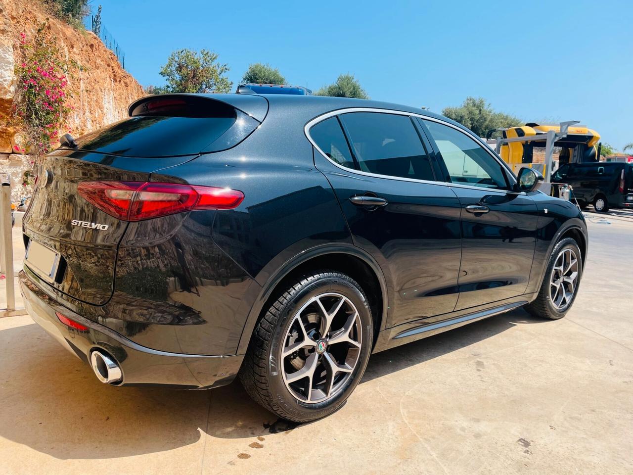 Alfa Romeo Stelvio 2.2 Turbodiesel 190 CV AT8 Q4 Ti FULL OPTIONAL