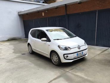 VOLKSWAGEN up! 1.0 75 CV 3 porte high up full optional