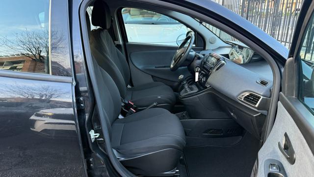 LANCIA Ypsilon 1.0 FIREFLY S&S HYBRID GOLD*24M.G.*CARPLAY*LED*TEL