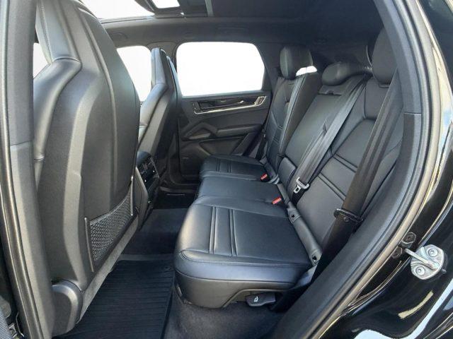 PORSCHE Cayenne 3.0 V6 E-Hybrid