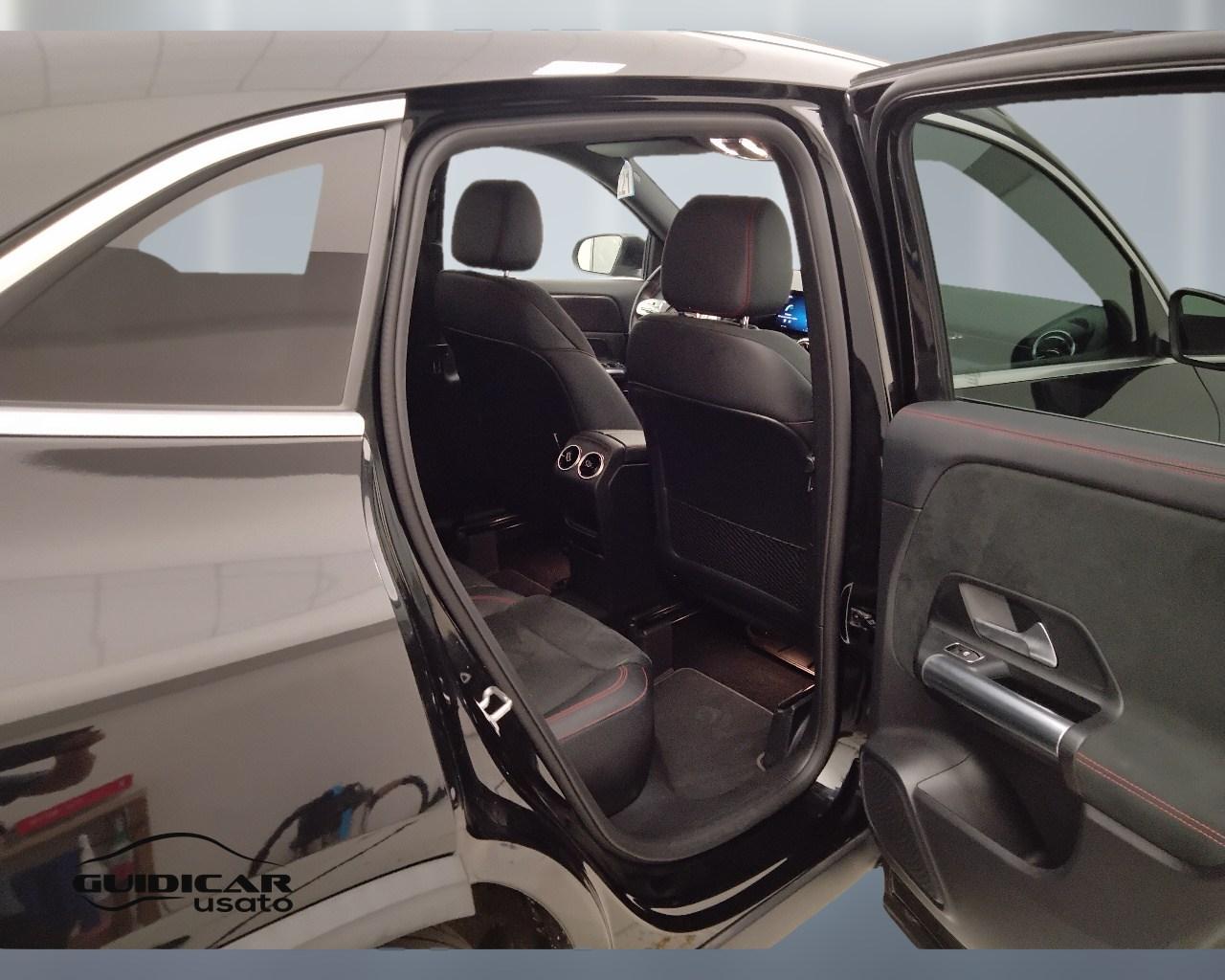 Mercedes-Benz GLA-H247 2020 - GLA 200 d Premium 4matic auto