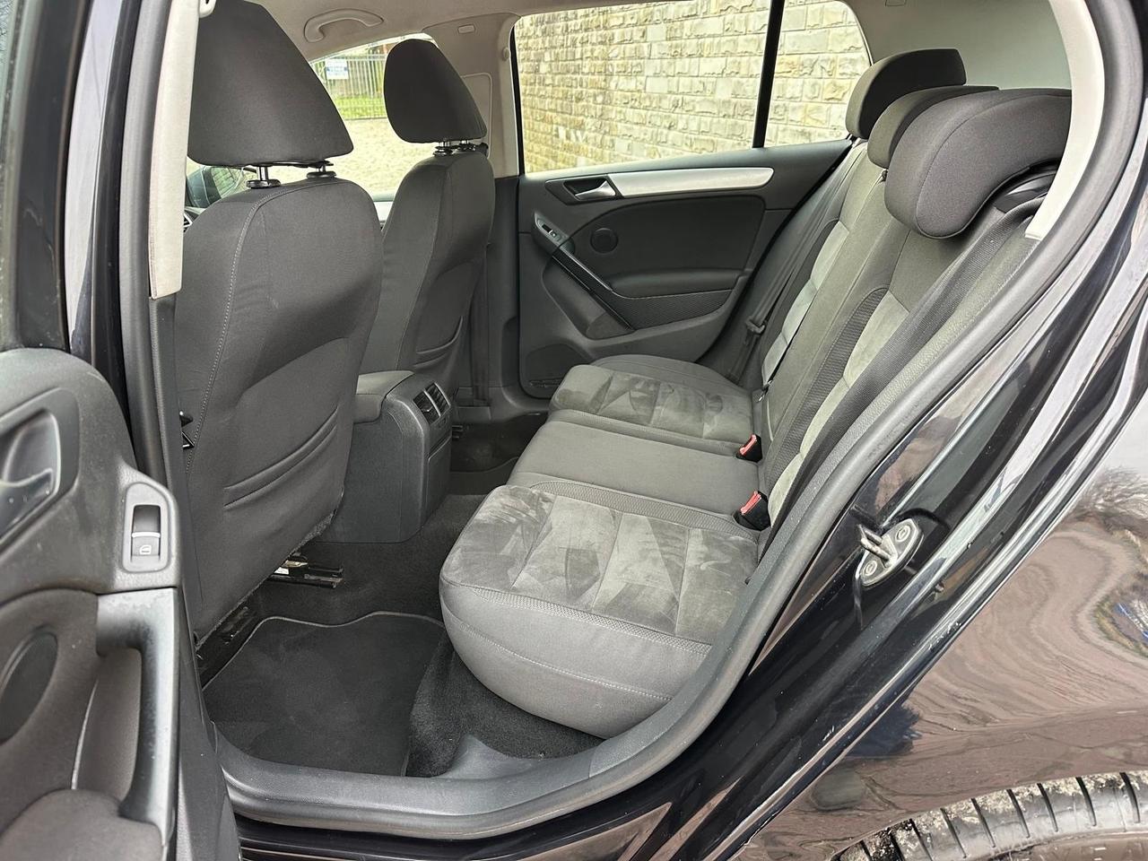 Volkswagen Golf 1.6 TDI DPF 5p. Highline