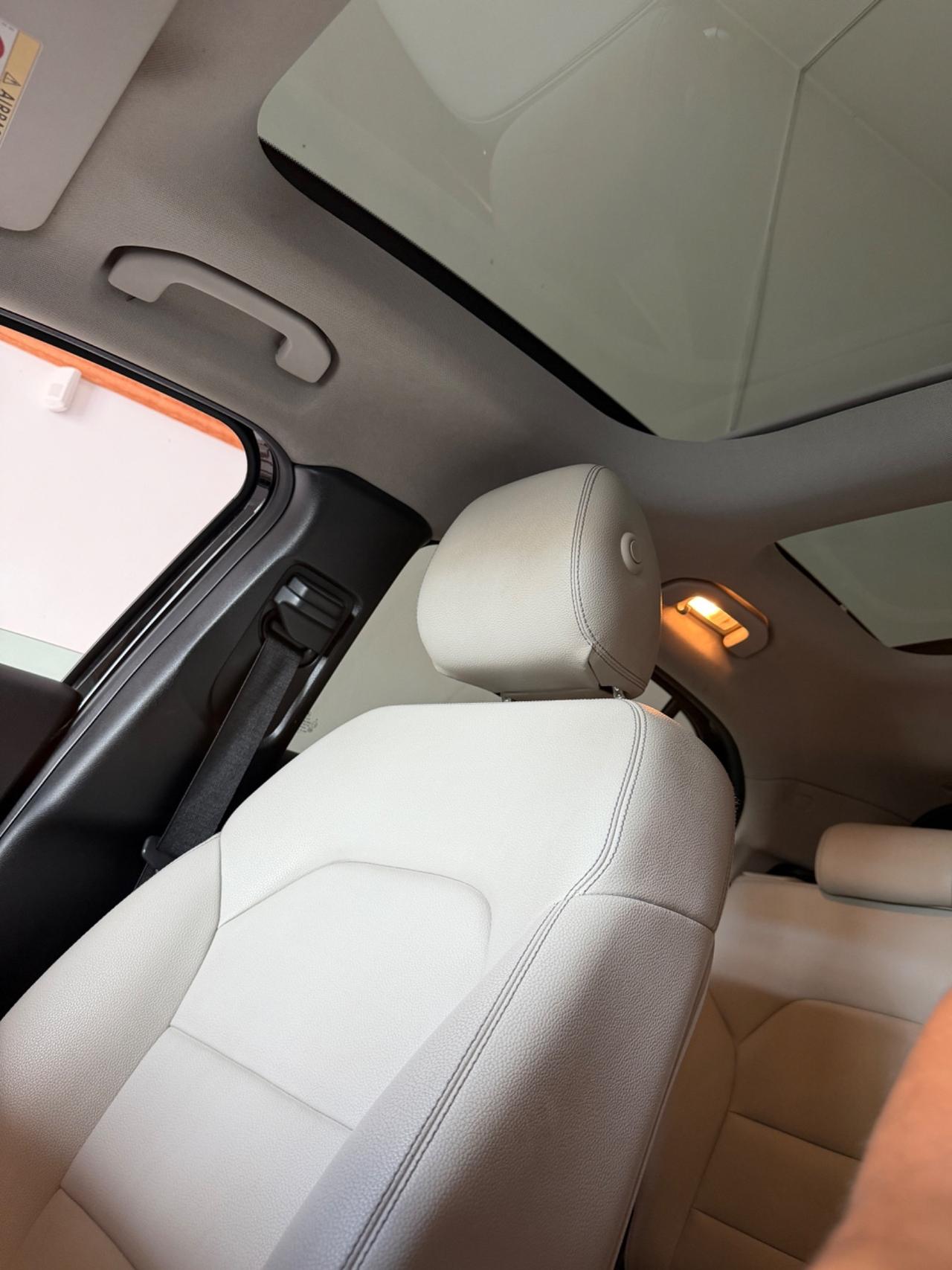 Mercedes-benz GLA 200 d Premium