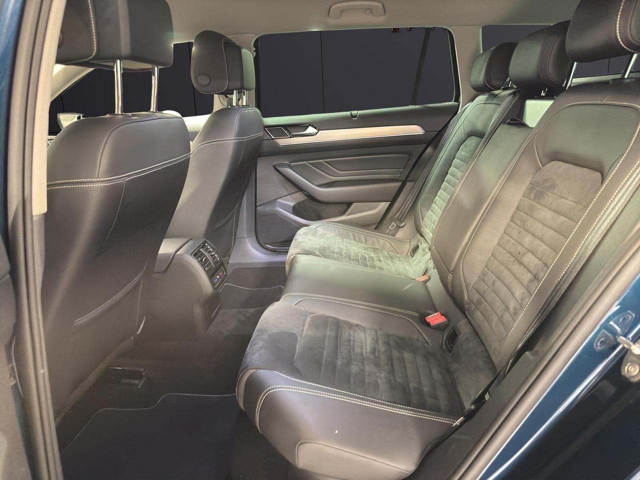 Volkswagen Passat Variant 2.0 TDI SCR 190 CV DSG Executive BMT