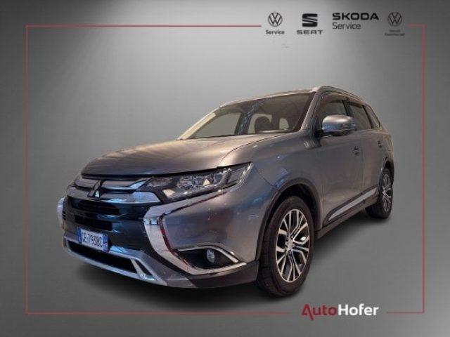 MITSUBISHI Outlander 2.2 DI-D 4WD Intense DAB+ Bluetooth