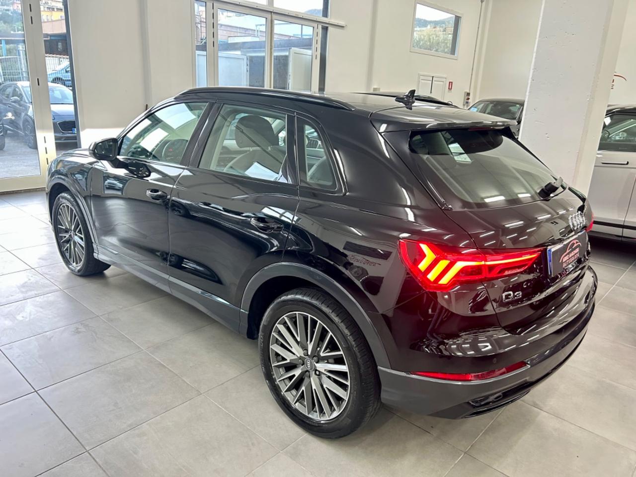 Audi Q3 40 TDI quattro S tronic line edition FINANZIABILE