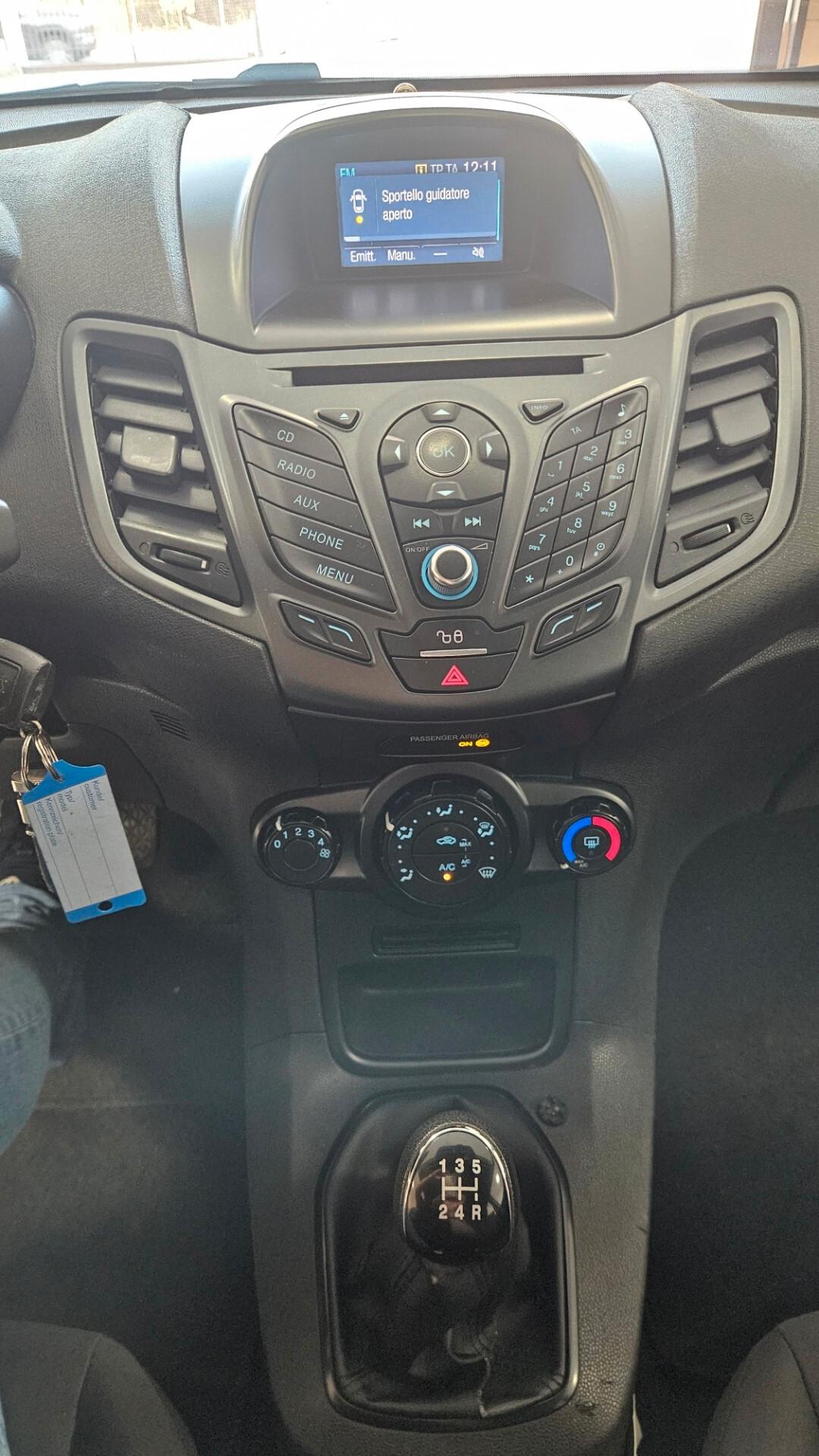 Ford Fiesta Plus 1.5 TDCi 75CV 5 porte