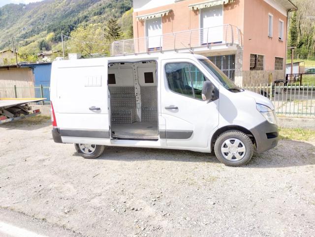 NISSAN NV400 28 2.3 dCi 130CV Furgone