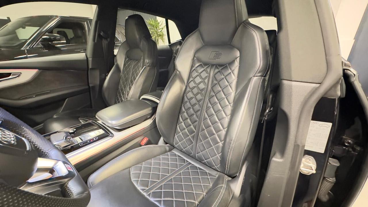 Audi Q8 SQ8 TDI quattro tiptronic