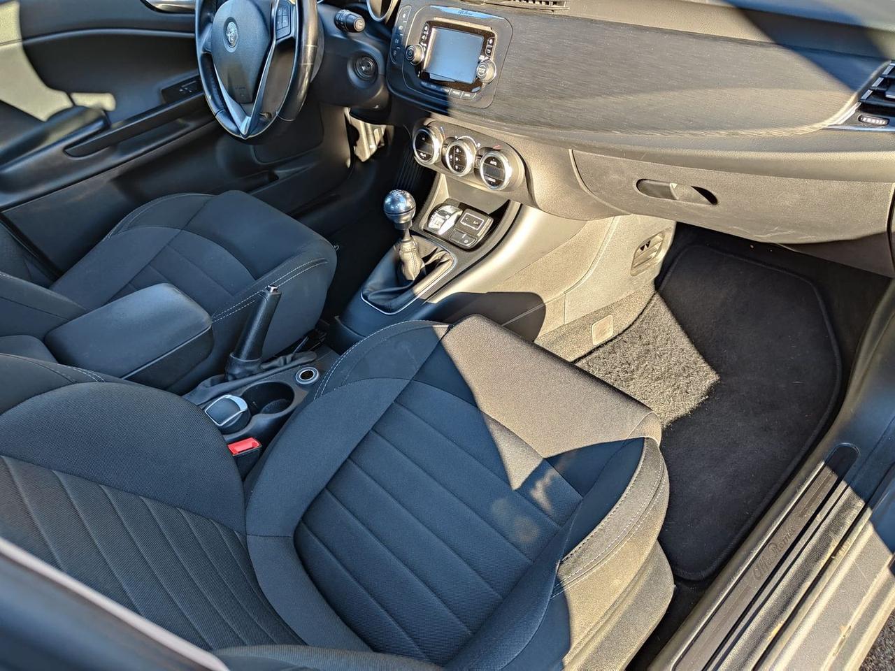 Alfa Romeo Giulietta 1.6 JTDm 120 Cv Super #8293