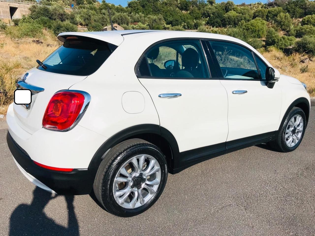Fiat 500X 1.6mljt LOUNGE FULLOPTIONAL 2015