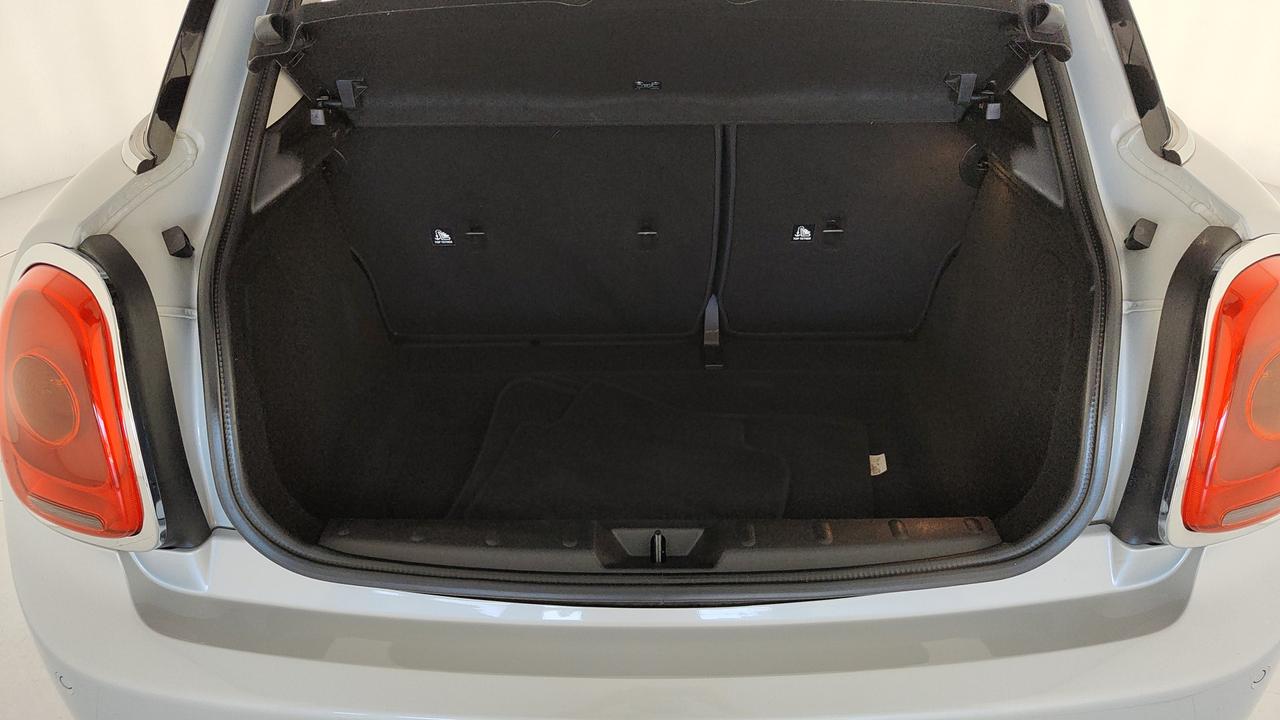 MINI Mini IV F55-F56 2014 - Mini 1.5 Cooper Boost 5p