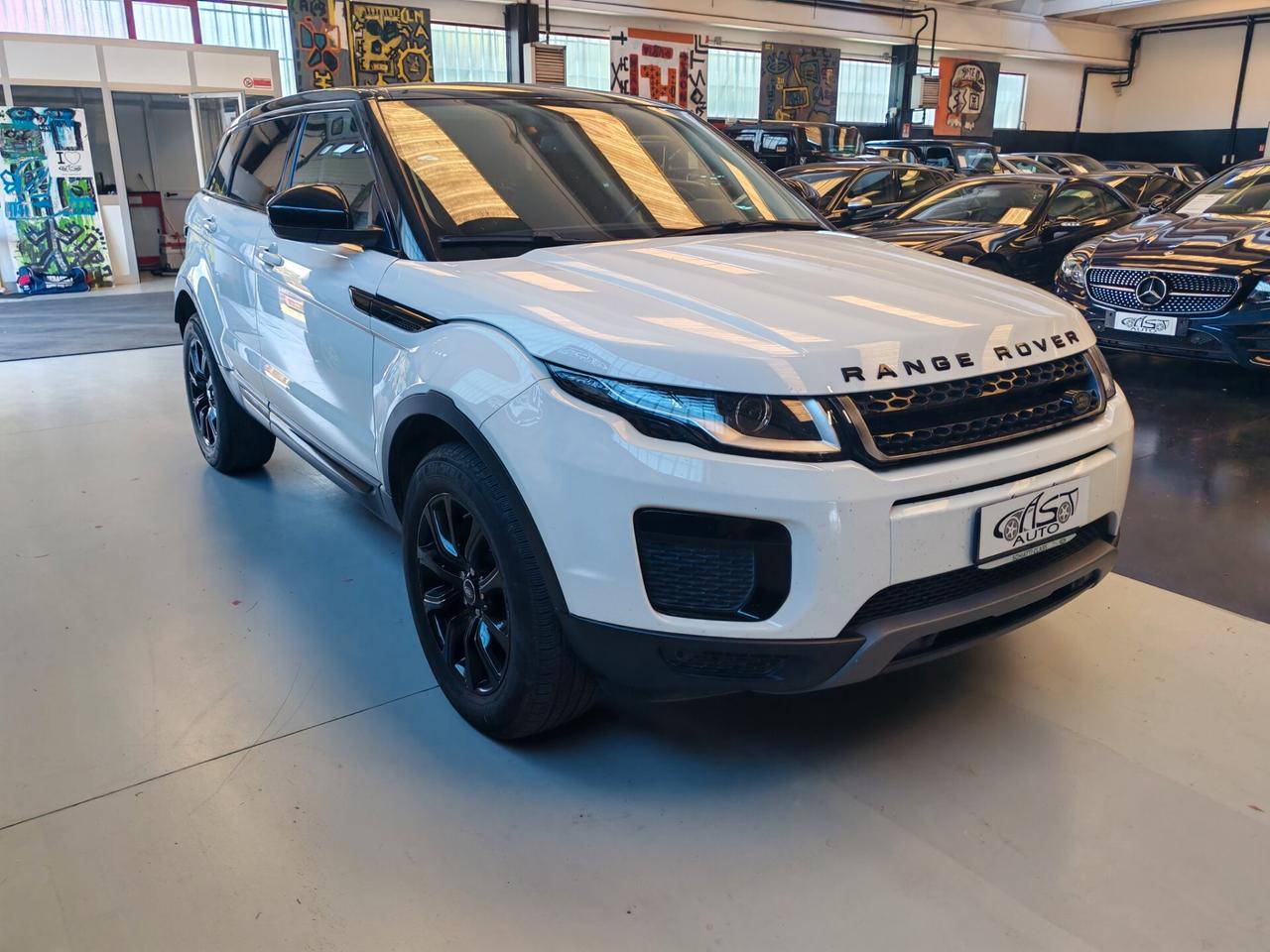 Land Rover Evoque 2.0 150 CV 5p. SE Dynamic