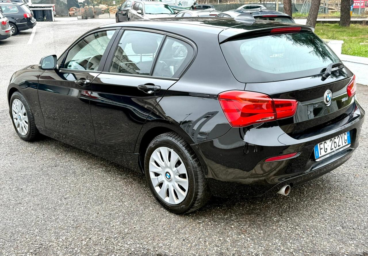 Bmw 116 116d 5p. Automatica Sport