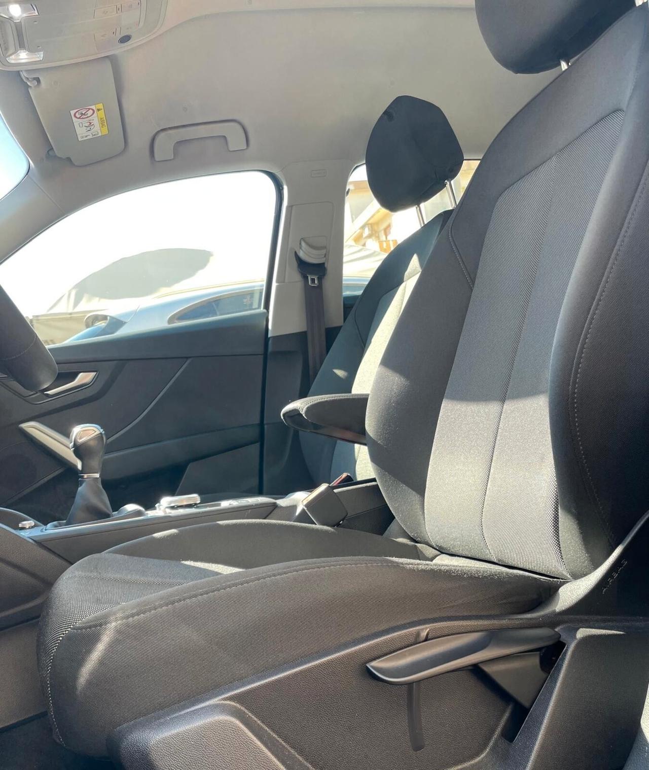 Audi Q2 30 TDI Identity Black 2024